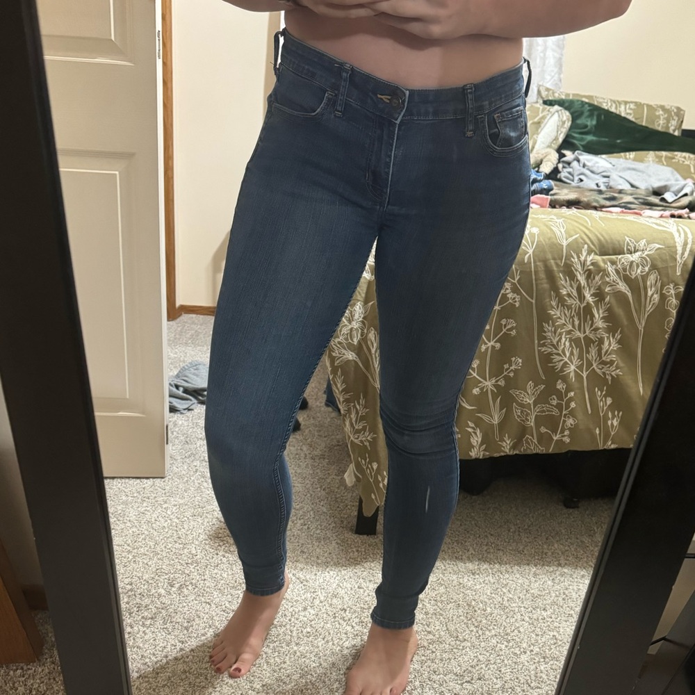 Hollister Jeans